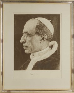 Signiertes Porträt von Papst Pius XII